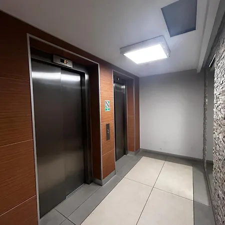 Podwale Odra Tower Rynek 15 Floor Apartmán